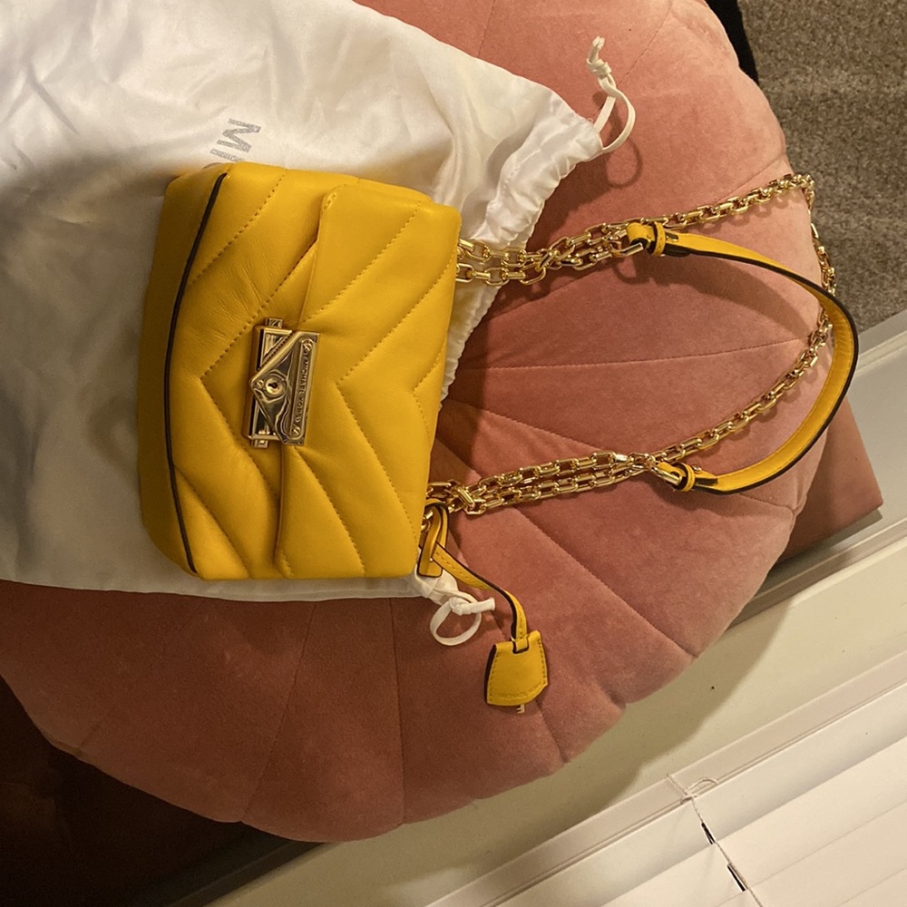 Authentic Michael Kors Leather Bag - Picture 2 of 3